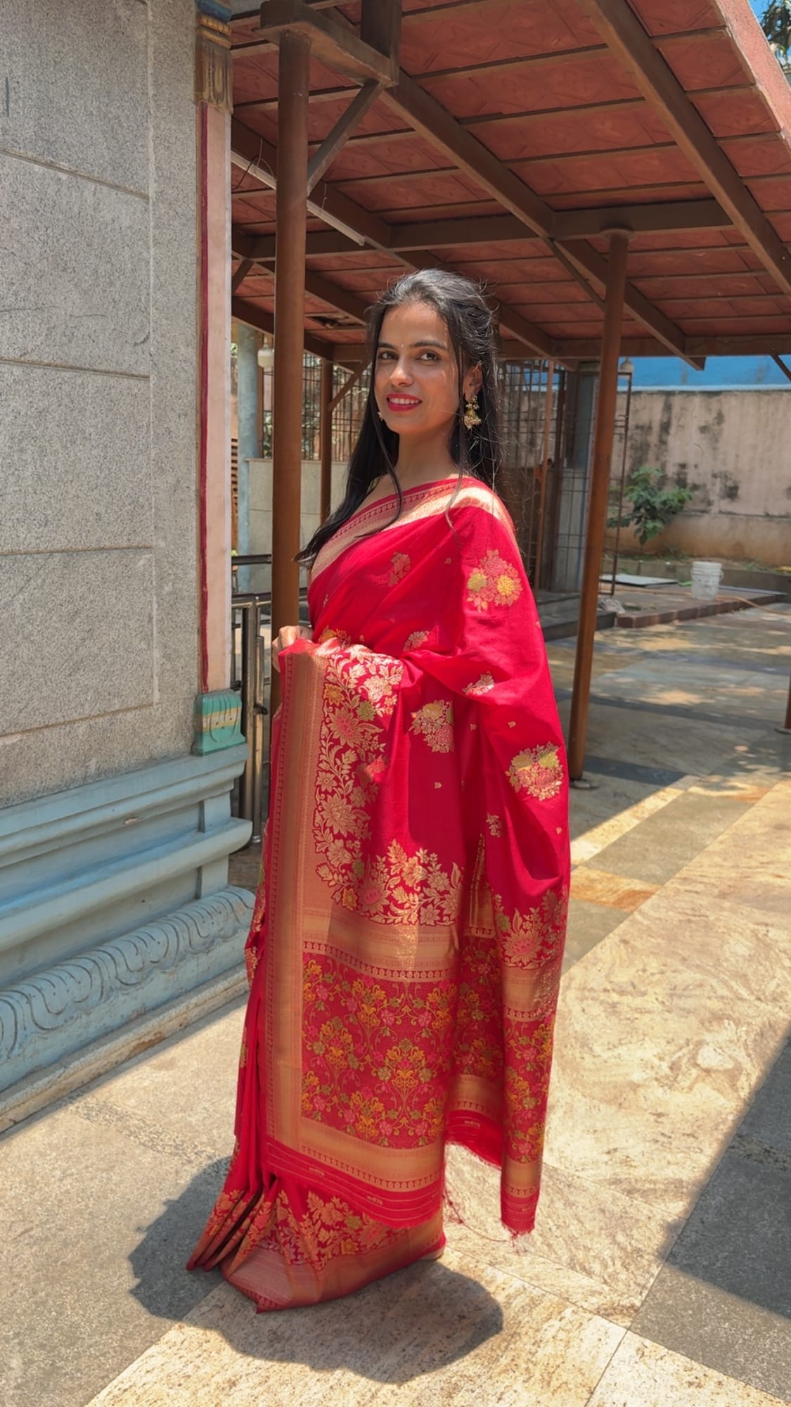 Kashi Dola - Sindhuri Laal Meenakari Banarasi saree