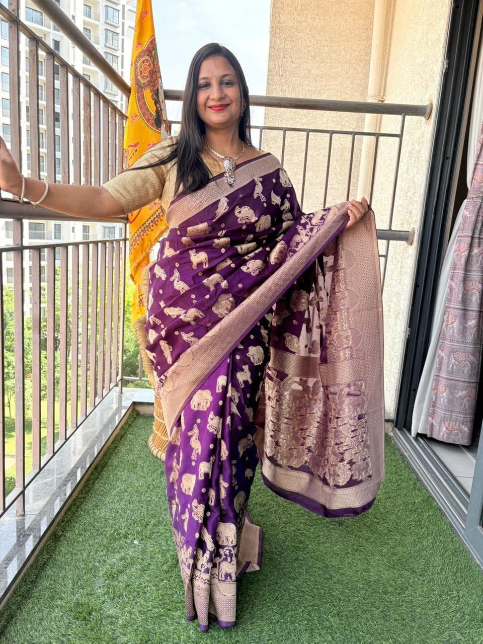 Kashi Crepe - Purple Animal motifs