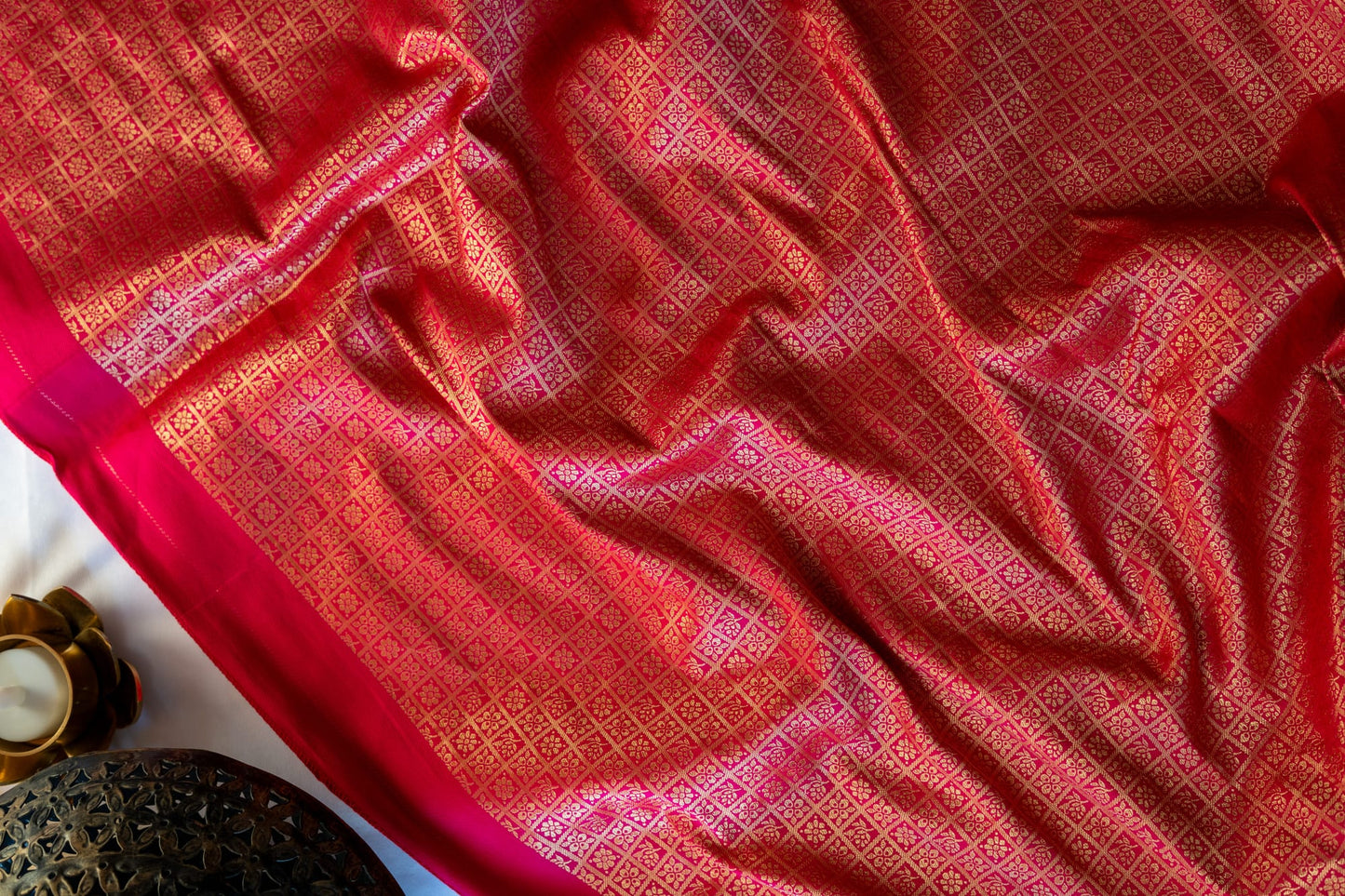 Premium tissue bird print orange