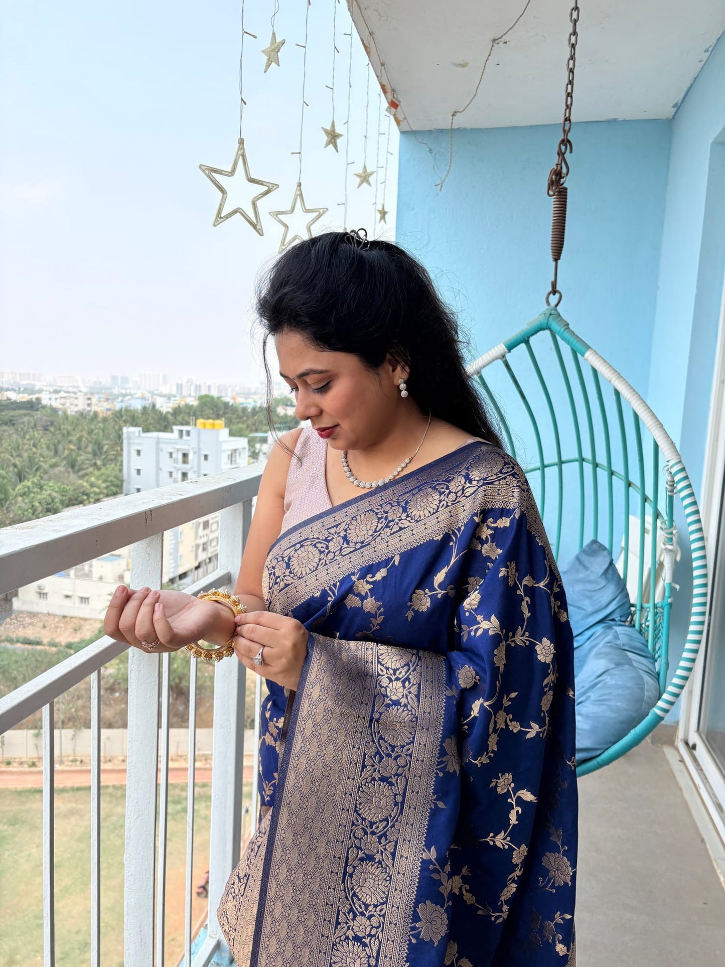Kashi Chinnon - Navy Blue Jaal Work Saree