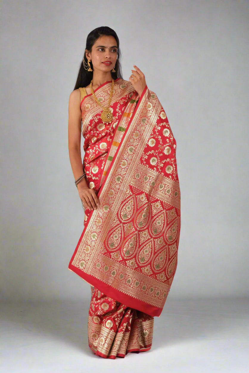 Chatak Laal Katan Meena - Banarasi Saree