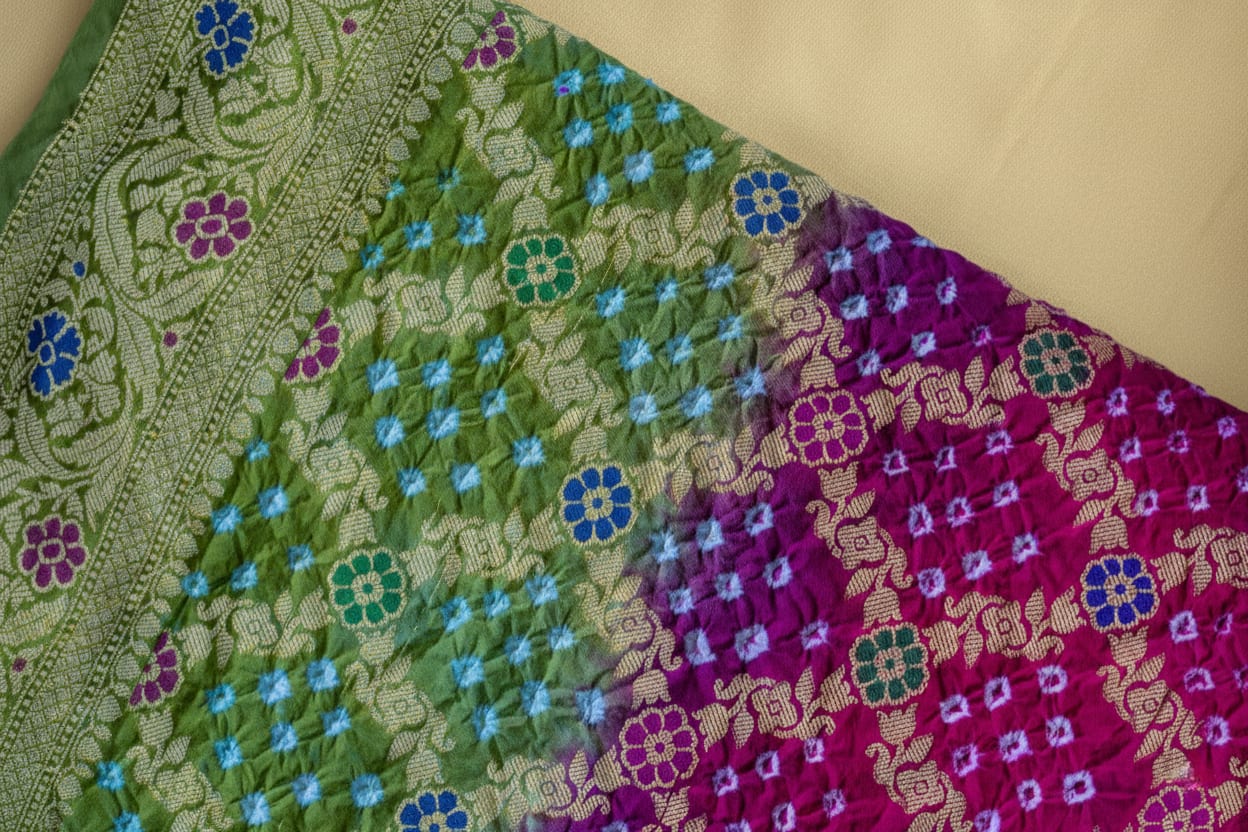 Kashi Bandhej - Pink and Parrot Green Contrast
