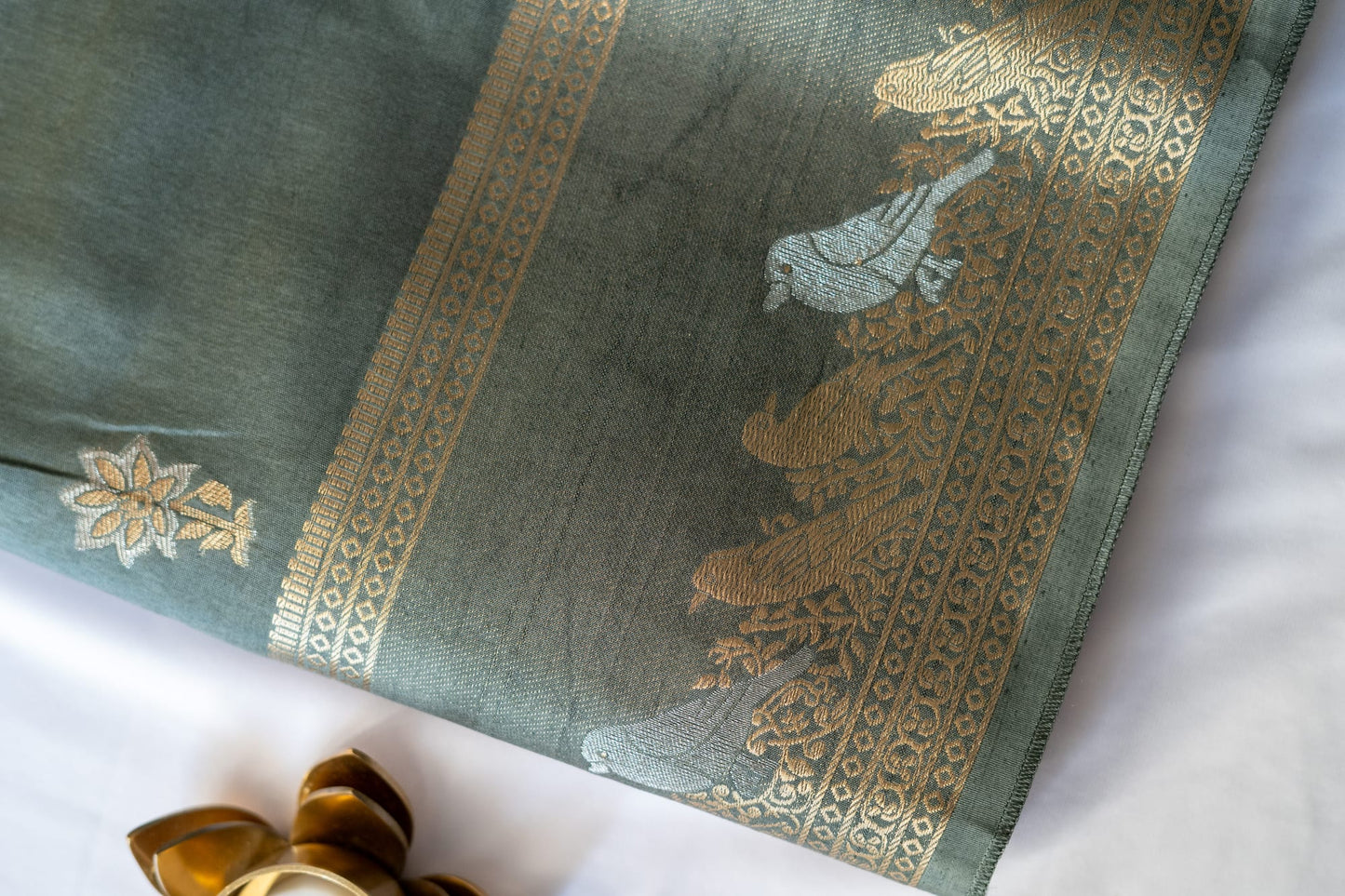 Grey bird print resin silk