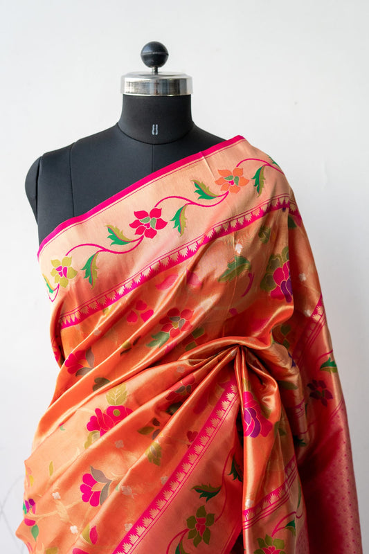 Premium tissue flower print pink