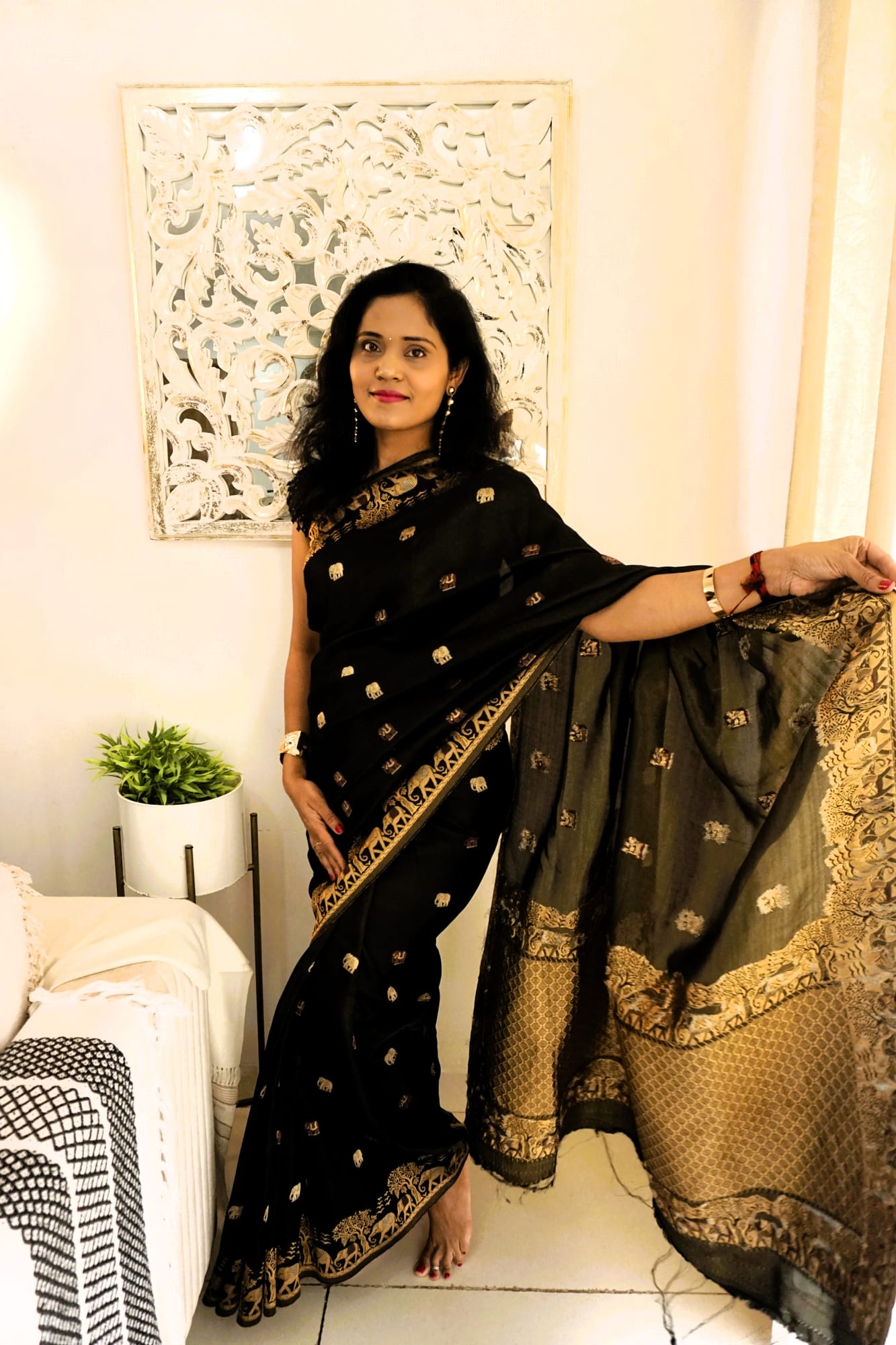 Kashi Mashru - Black golden tinge