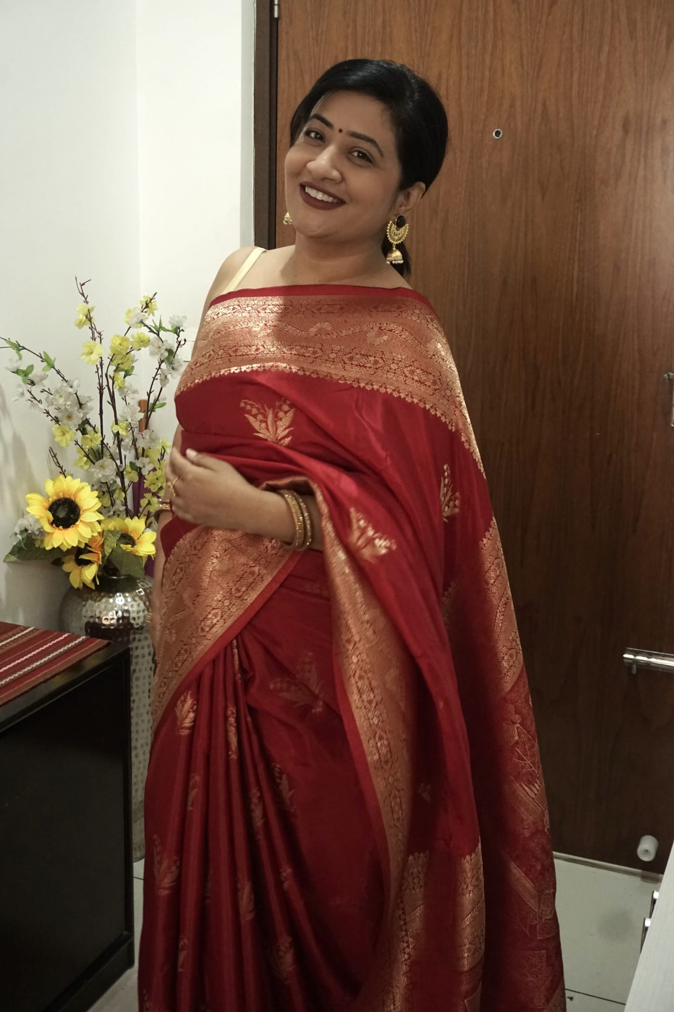 Kashi crepe- Gehra laal