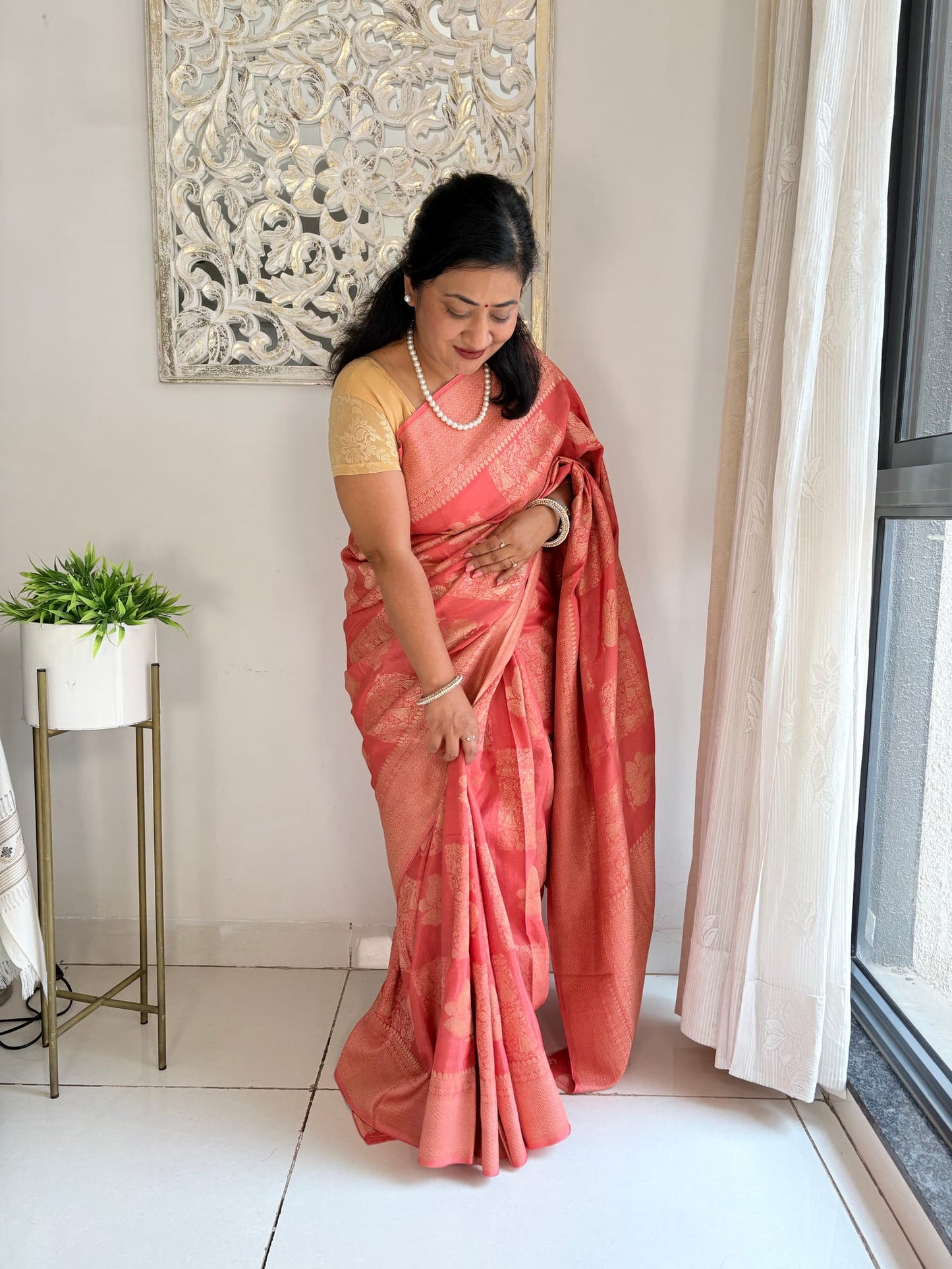 Kashi Tasser- Peach Saree