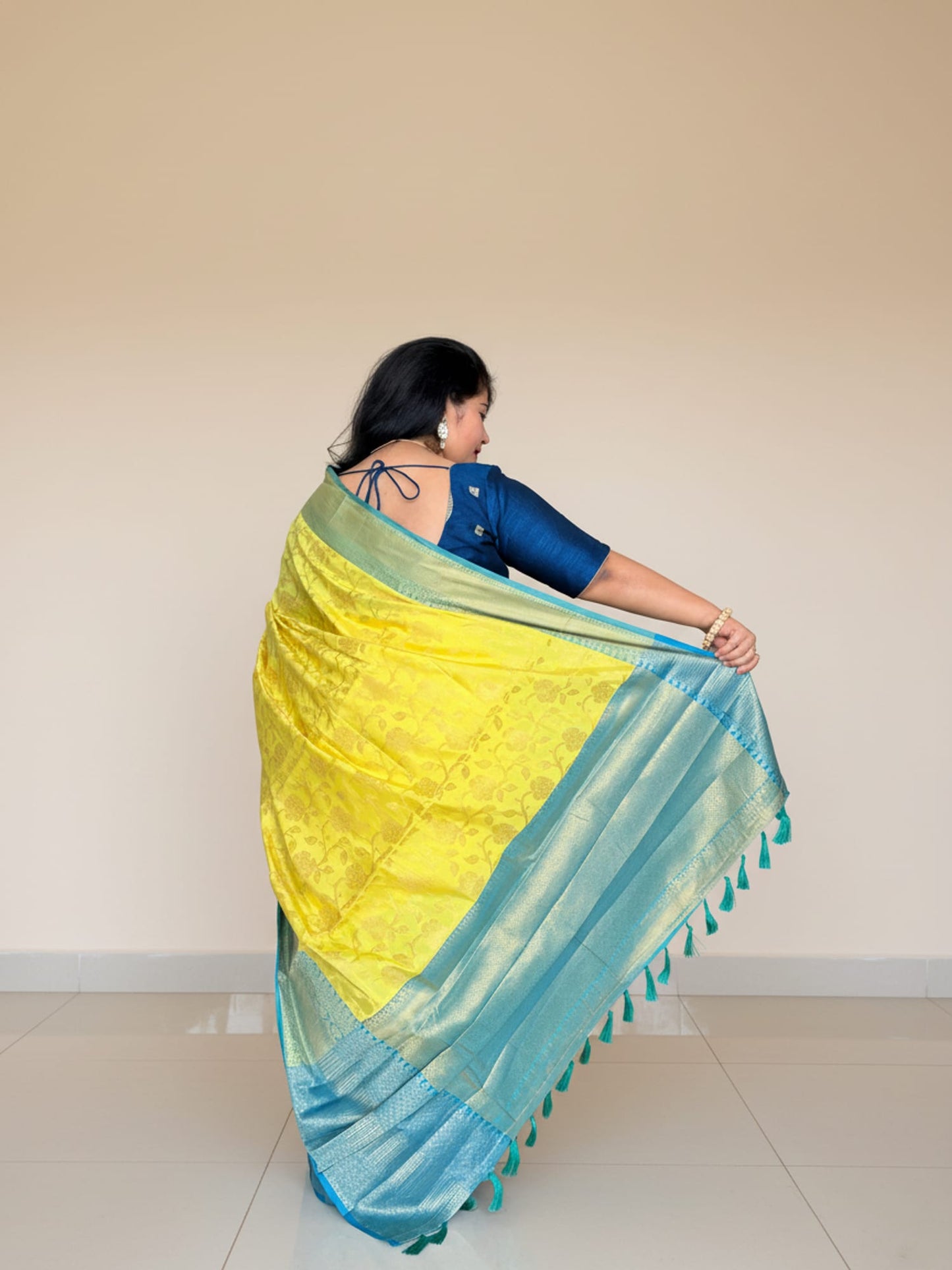 Lemon Yellow and Firozi Contrast Brocade Saree