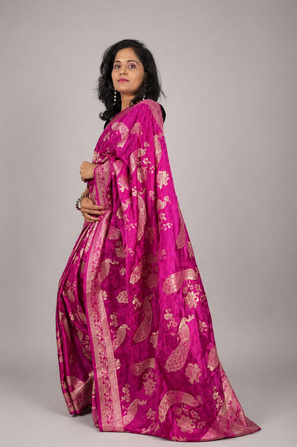 Kashi Crepe - Rani Pink Peacock Motifs Saree