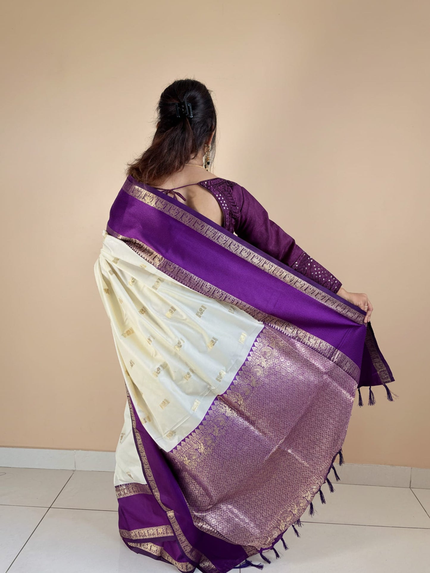 Off white Purple Contrast Brocade Saree