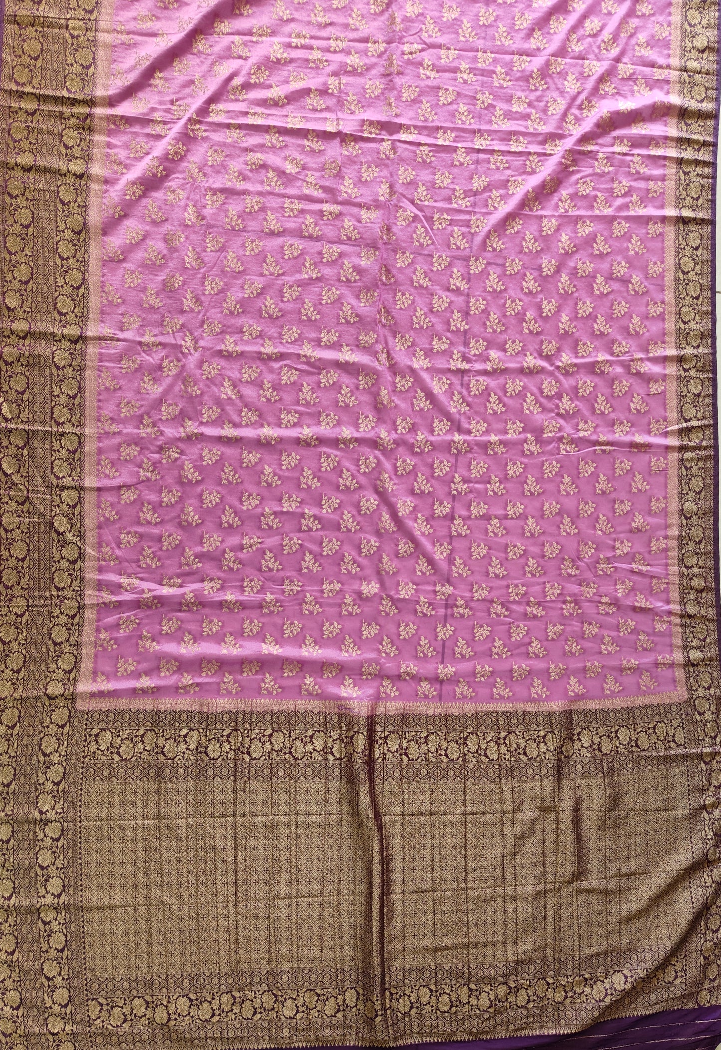 Purple Bloom Crushed Georgette - Banarasi Saree