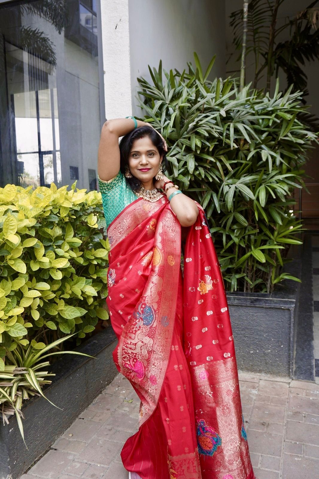 Kashi Dola- Red