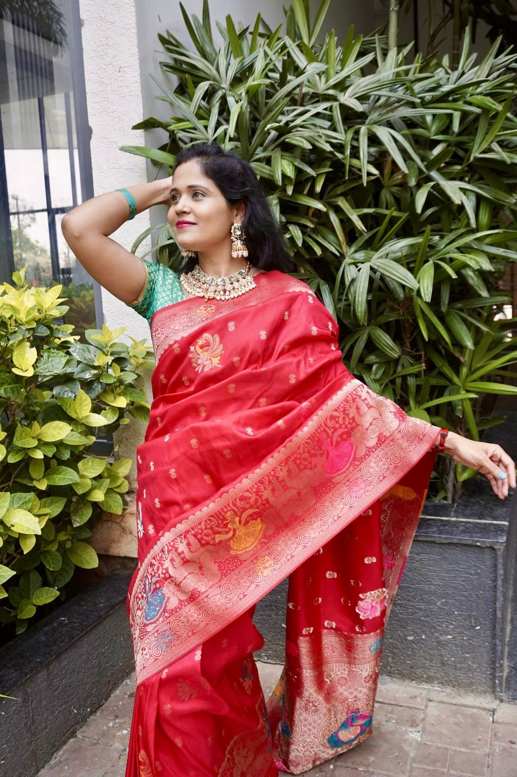 Kashi Dola- Red