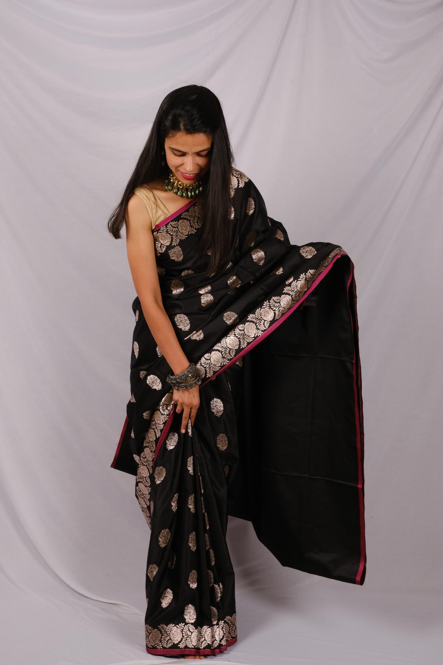 Yamini Kaala Katan Silk - Banarasi Saree
