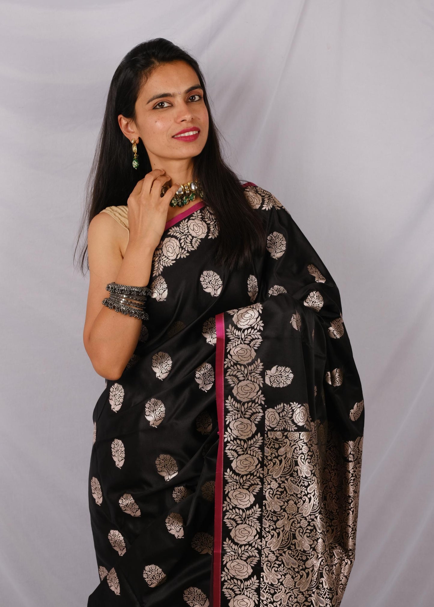Yamini Kaala Katan Silk - Banarasi Saree