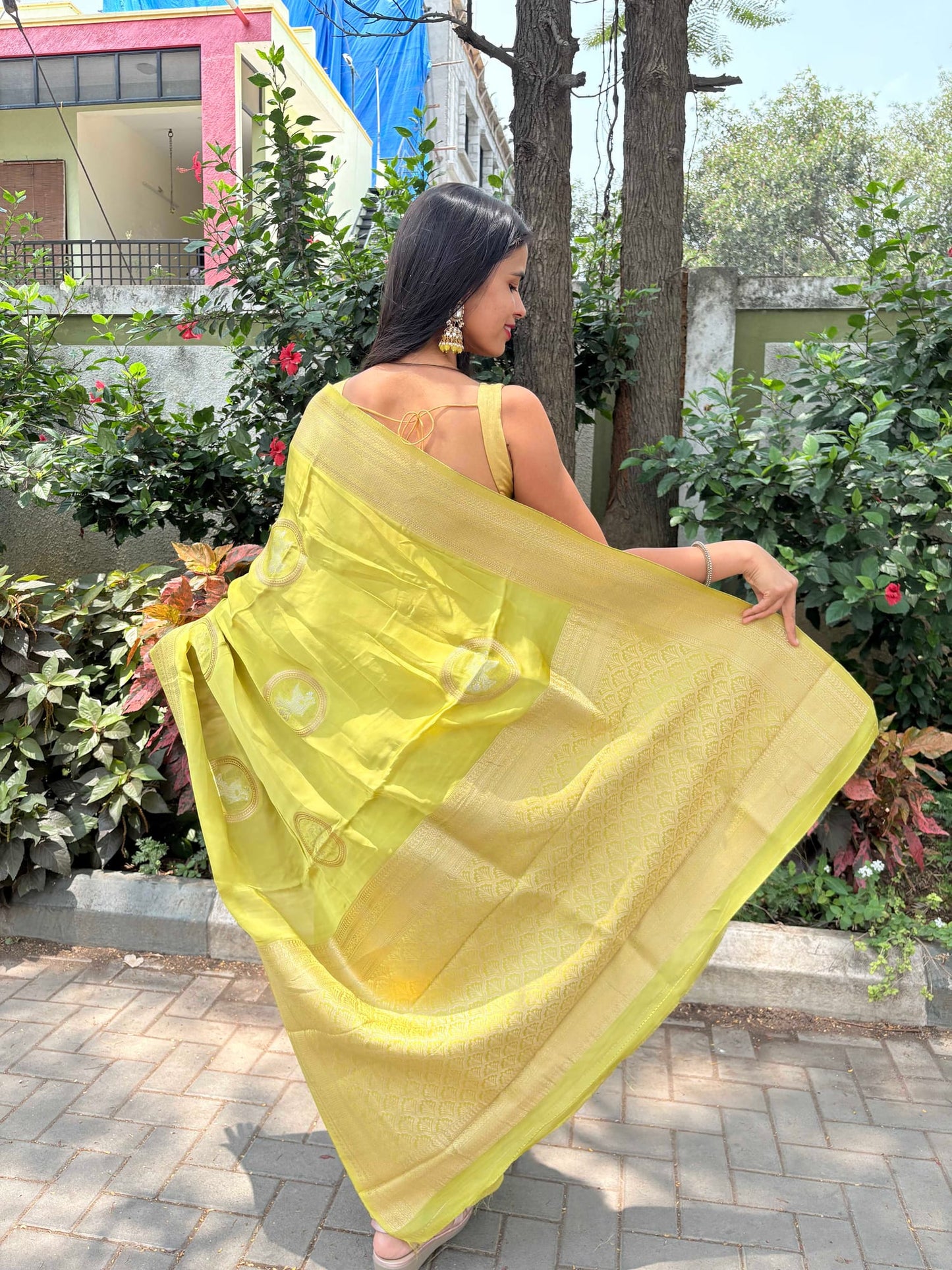 Kashi Mashru - Lemon green