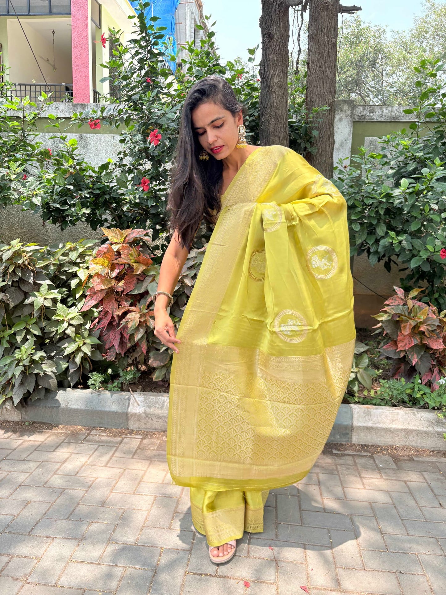 Kashi Mashru - Lemon green
