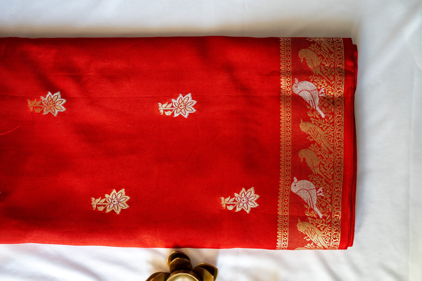 Kashi Resin Silk - Red Bird Motifs